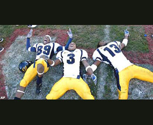 Go BEARS! Go BEARS!